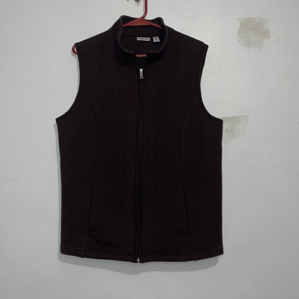 Size XL Croft & Barrow Brown Zipper Vest